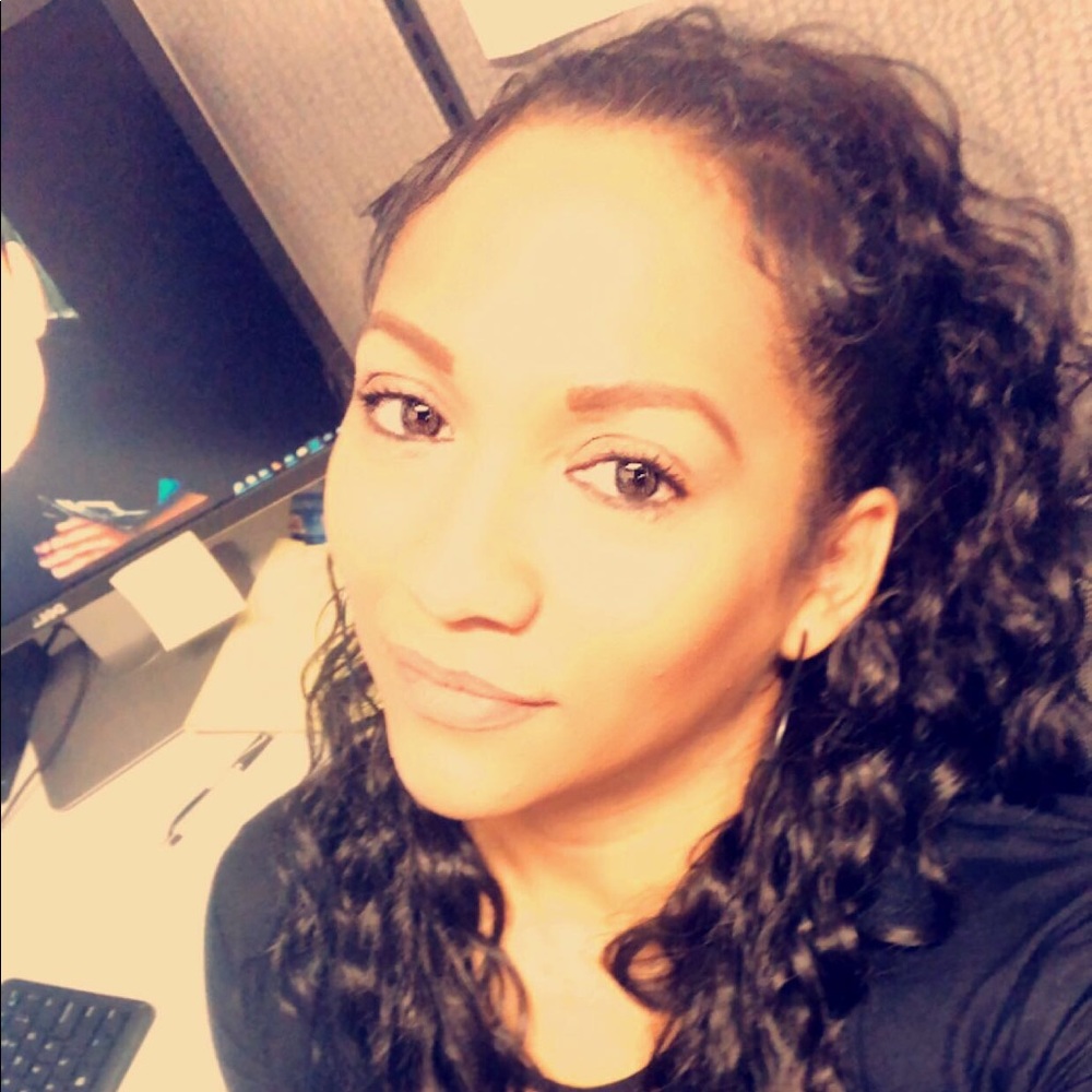 Meet your Posher, Diana